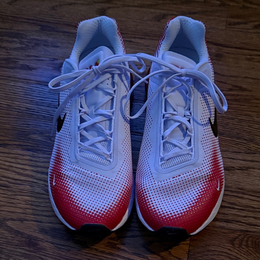Nike Men's Red and White Athletic Shoes